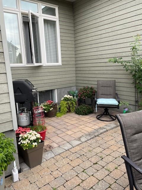 Photo 44 of 11 Sable Run Drive, Ottawa, Stittsville (Central) — HOMEH