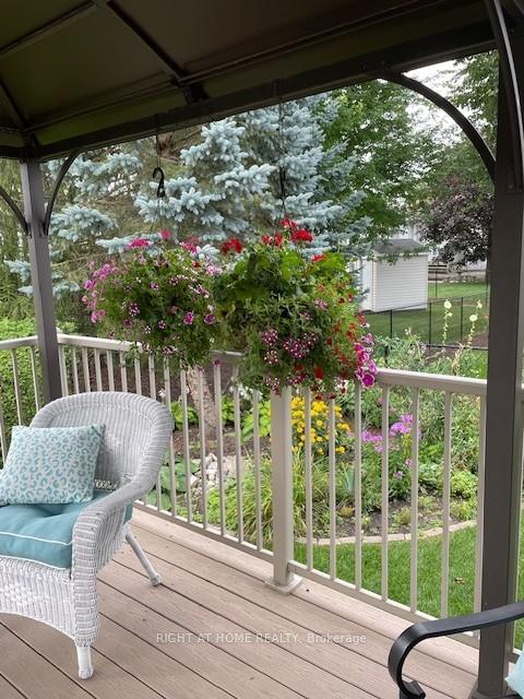 Photo 32 of 11 Sable Run Drive, Ottawa, Stittsville (Central) — HOMEH