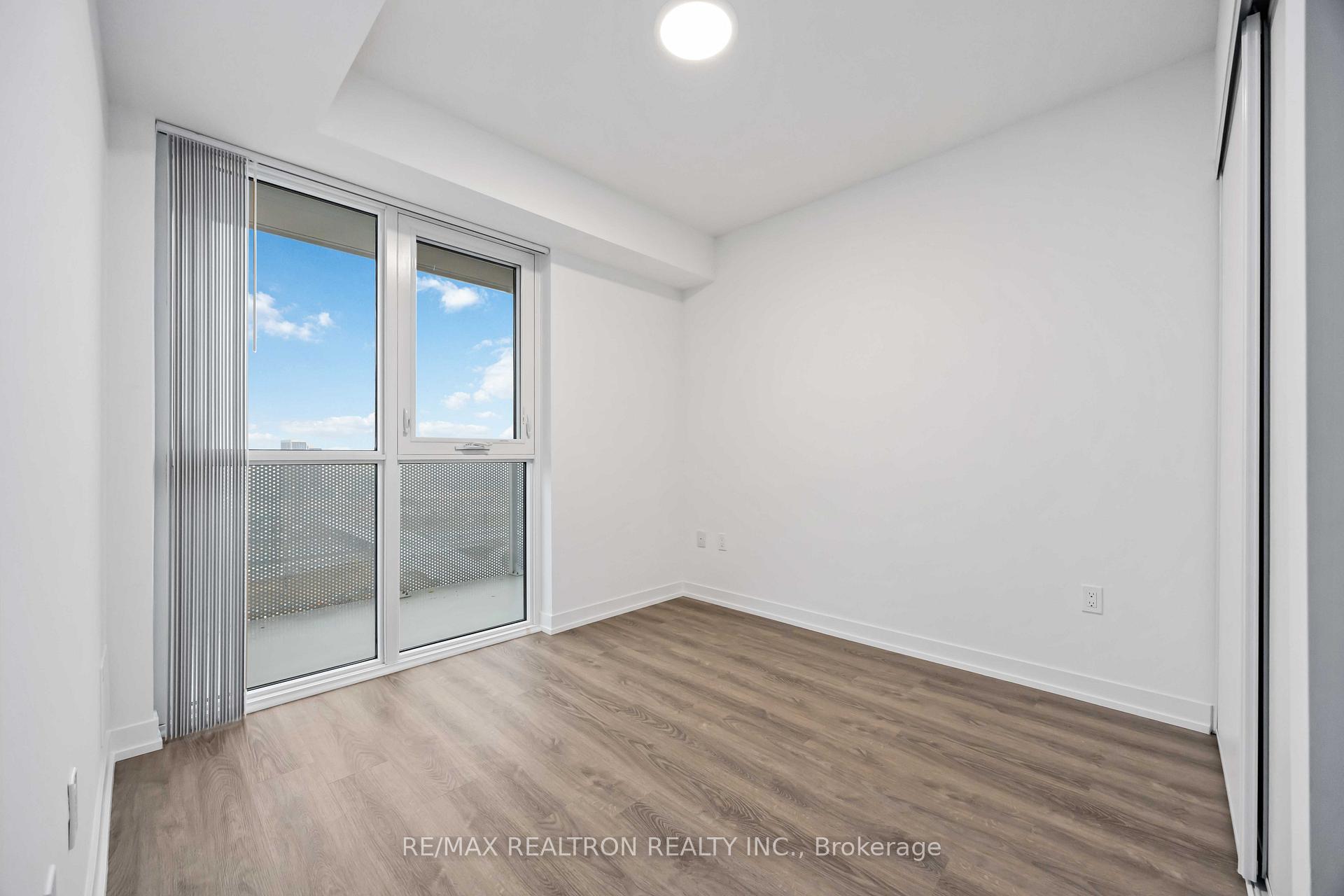 Photo 16 of Unit 3010, 195 Commerce Street, Vaughan, Vaughan Corporate Centre — HOMEH