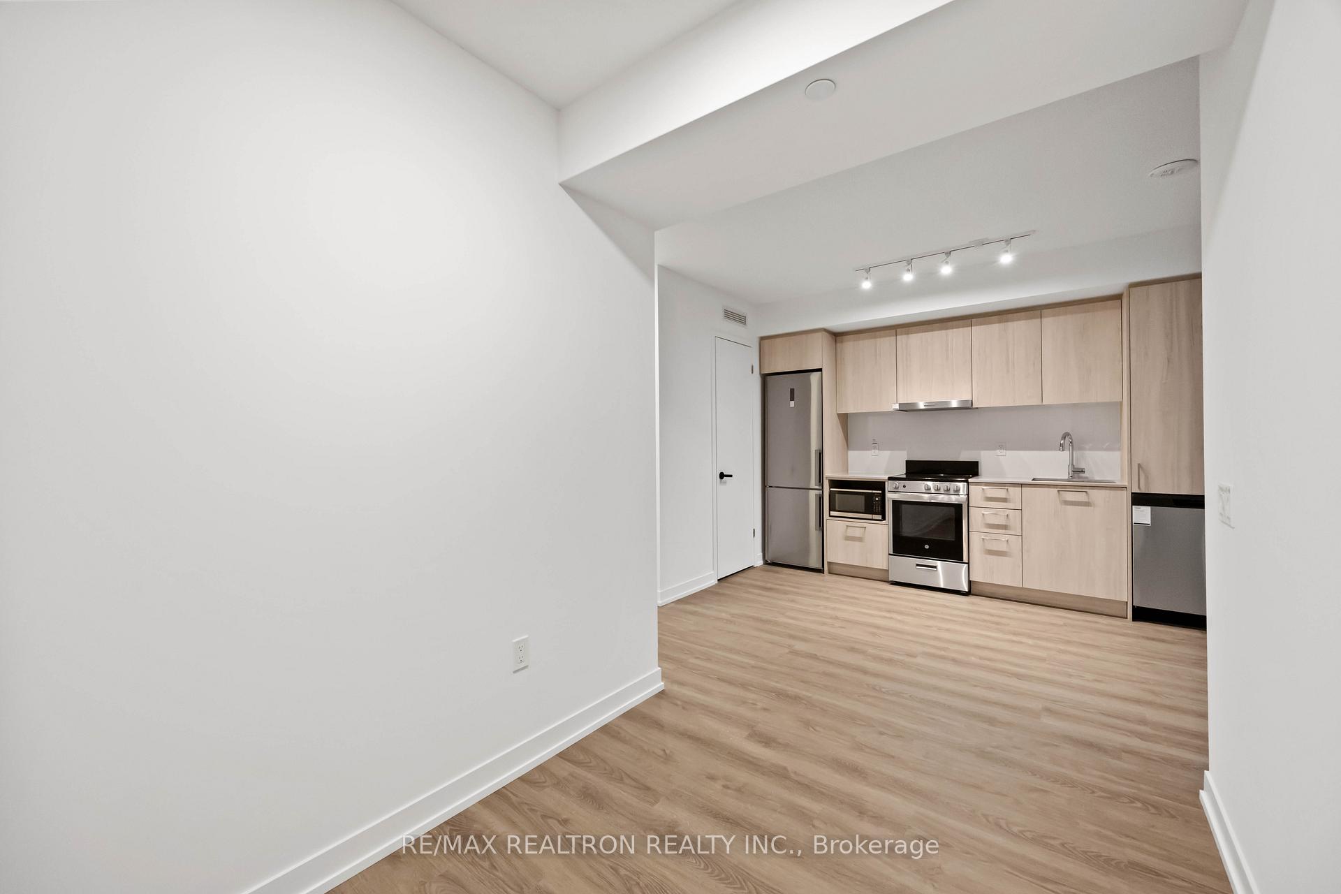 Photo 12 of Unit 3010, 195 Commerce Street, Vaughan, Vaughan Corporate Centre — HOMEH