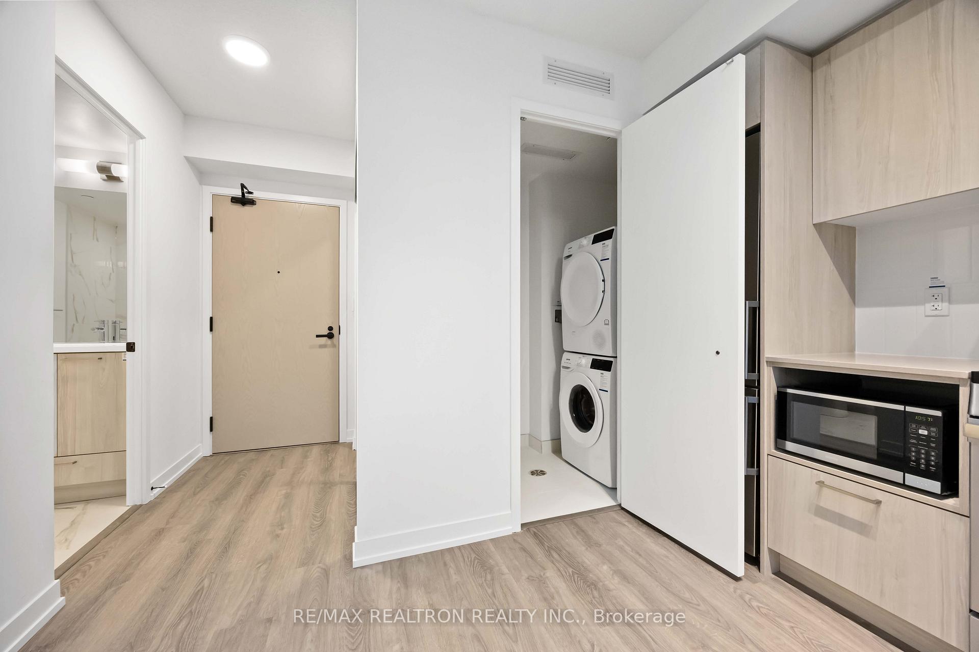 Photo 22 of Unit 3010, 195 Commerce Street, Vaughan, Vaughan Corporate Centre — HOMEH