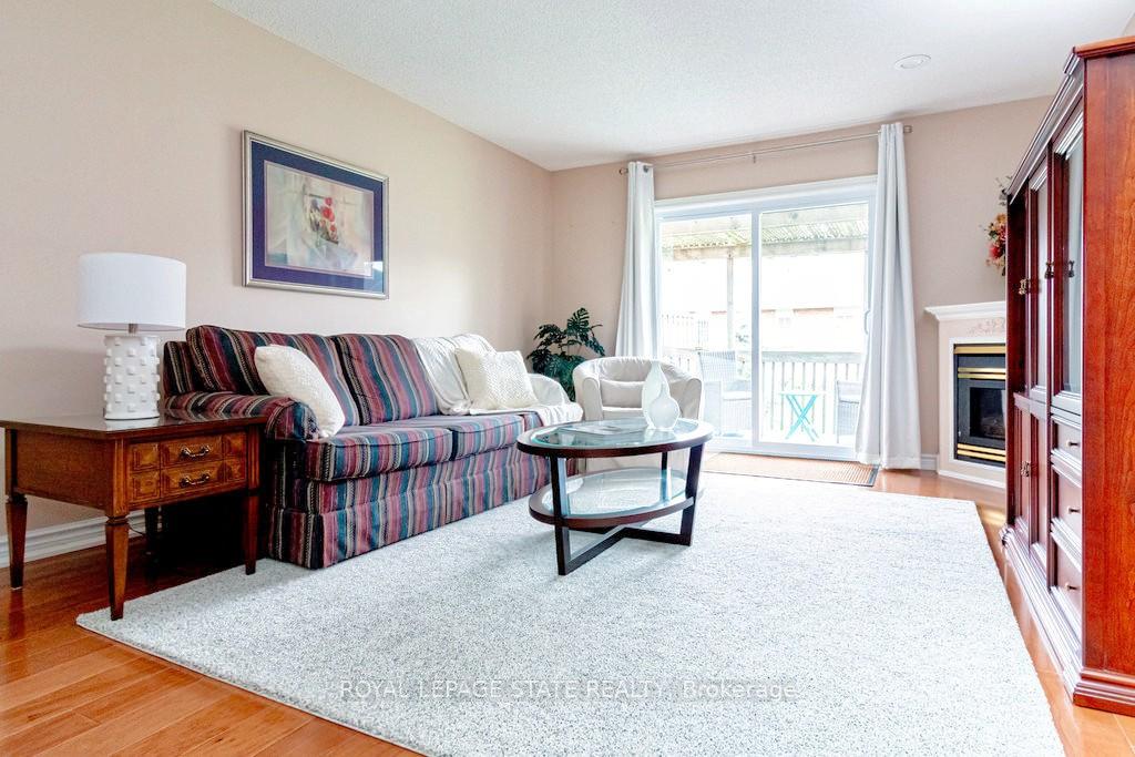 Photo 13 of Unit 27, 20 Meadowlands Boulevard, Hamilton, Ancaster — HOMEH