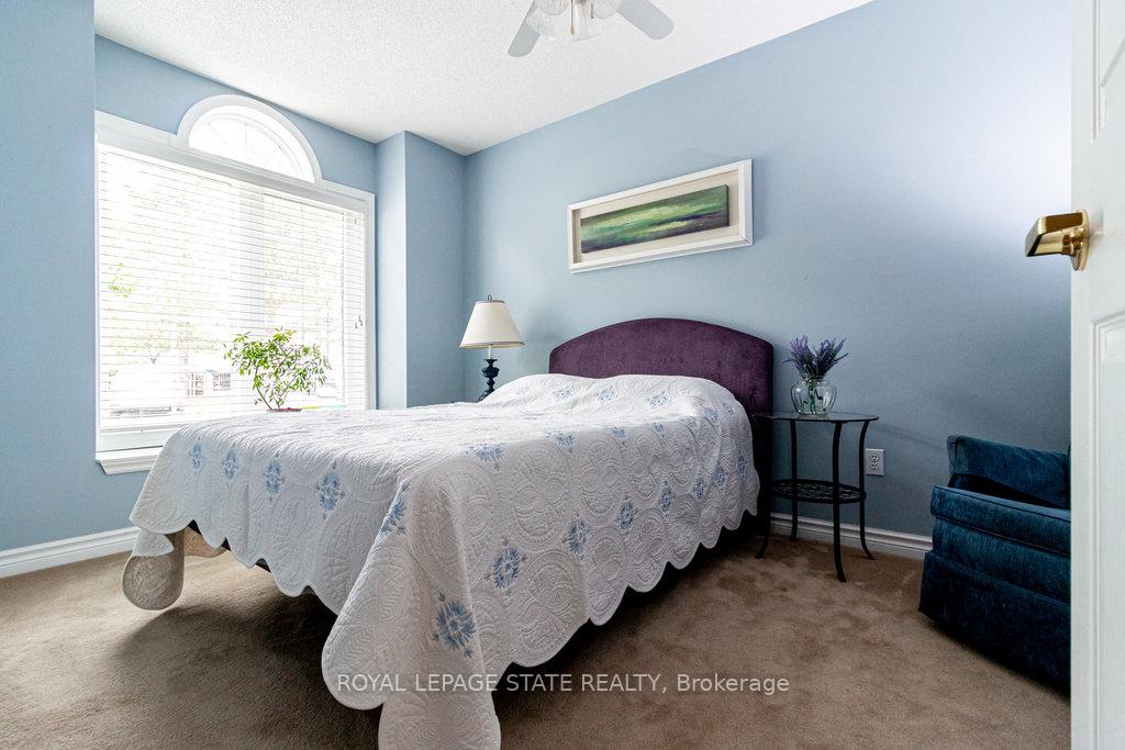 Photo 11 of Unit 27, 20 Meadowlands Boulevard, Hamilton, Ancaster — HOMEH