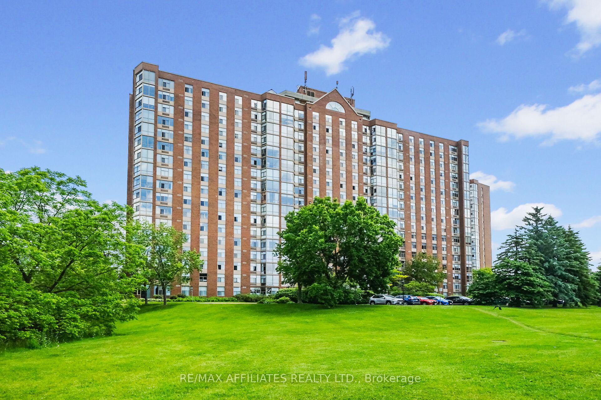 Photo 1 of Unit U1503, 2759 Carousel Crescent, Ottawa, Emerald Woods/Sawmill Creek — HOMEH