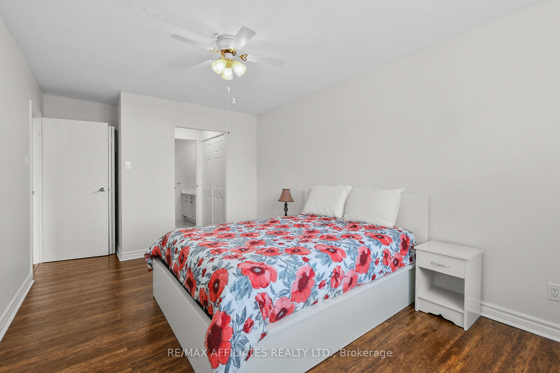 Photo 36 of Unit U1503, 2759 Carousel Crescent, Ottawa, Emerald Woods/Sawmill Creek — HOMEH