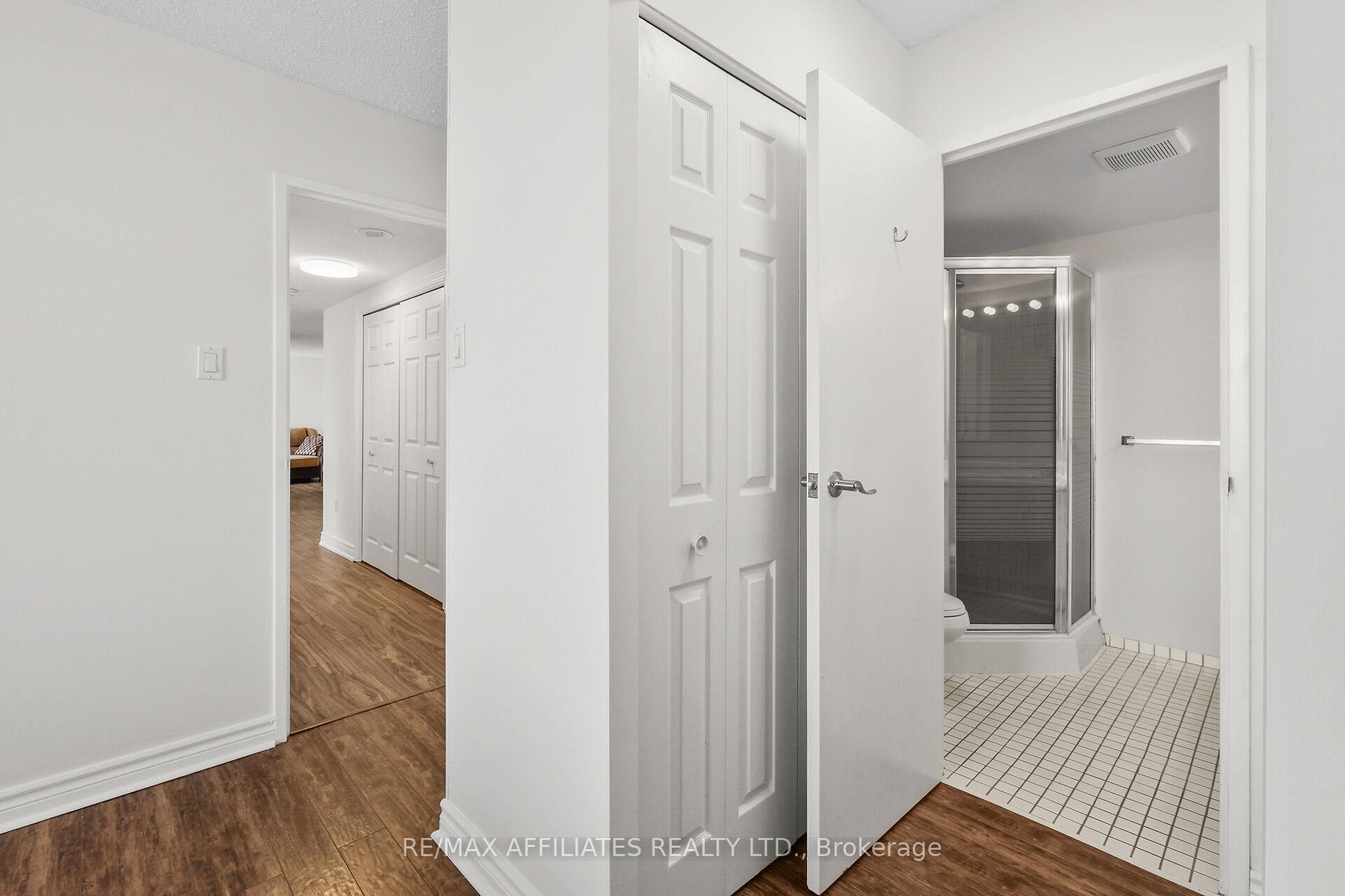 Photo 27 of Unit U1503, 2759 Carousel Crescent, Ottawa, Emerald Woods/Sawmill Creek — HOMEH
