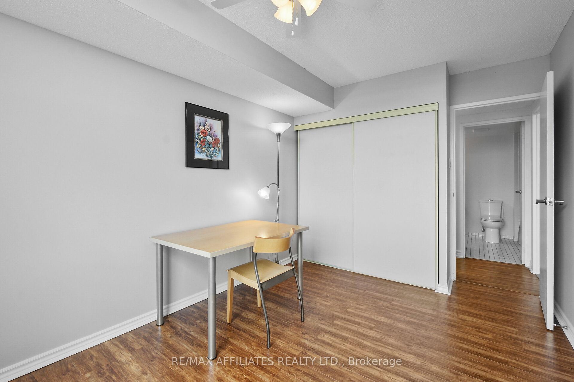 Photo 32 of Unit U1503, 2759 Carousel Crescent, Ottawa, Emerald Woods/Sawmill Creek — HOMEH