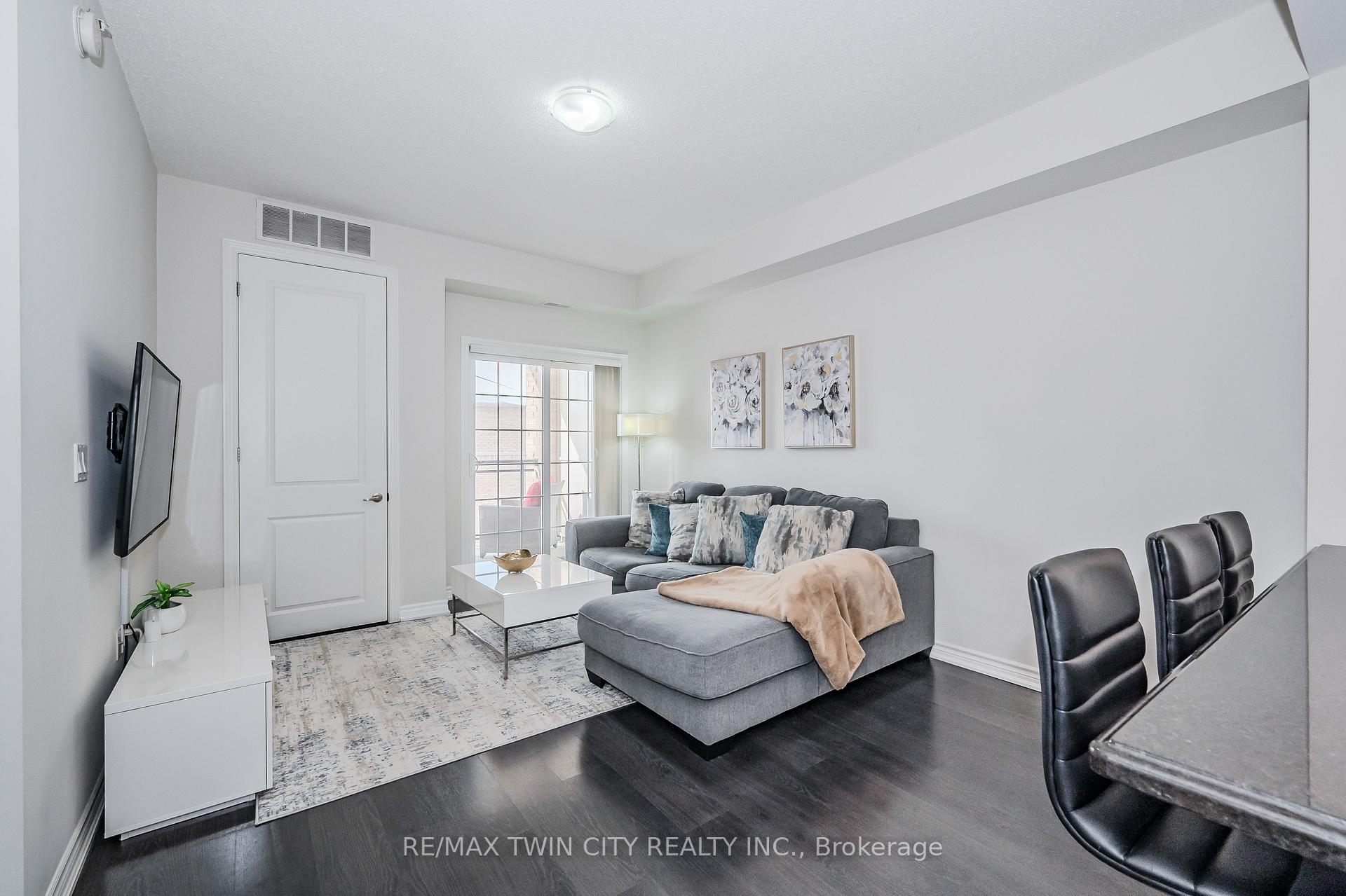 Photo 5 of Unit 409, 1083 Gordon Street, Guelph, Kortright West — HOMEH