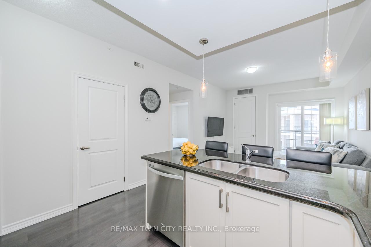 Photo 6 of Unit 409, 1083 Gordon Street, Guelph, Kortright West — HOMEH
