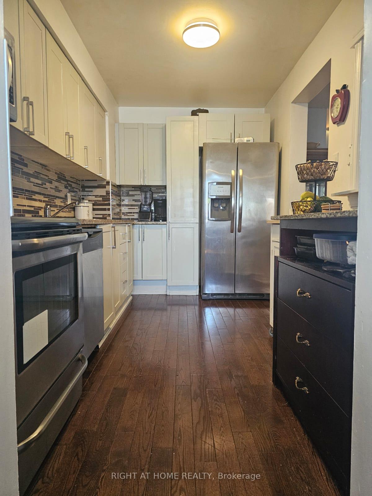 Photo 2 of 2415 Southvale Crescent, Ottawa, Sheffield Glen/Industrial Park — HOMEH