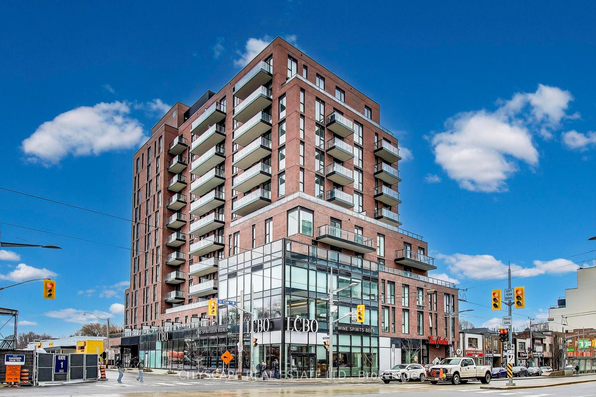 Front of Unit 1210, 185 Alberta Avenue