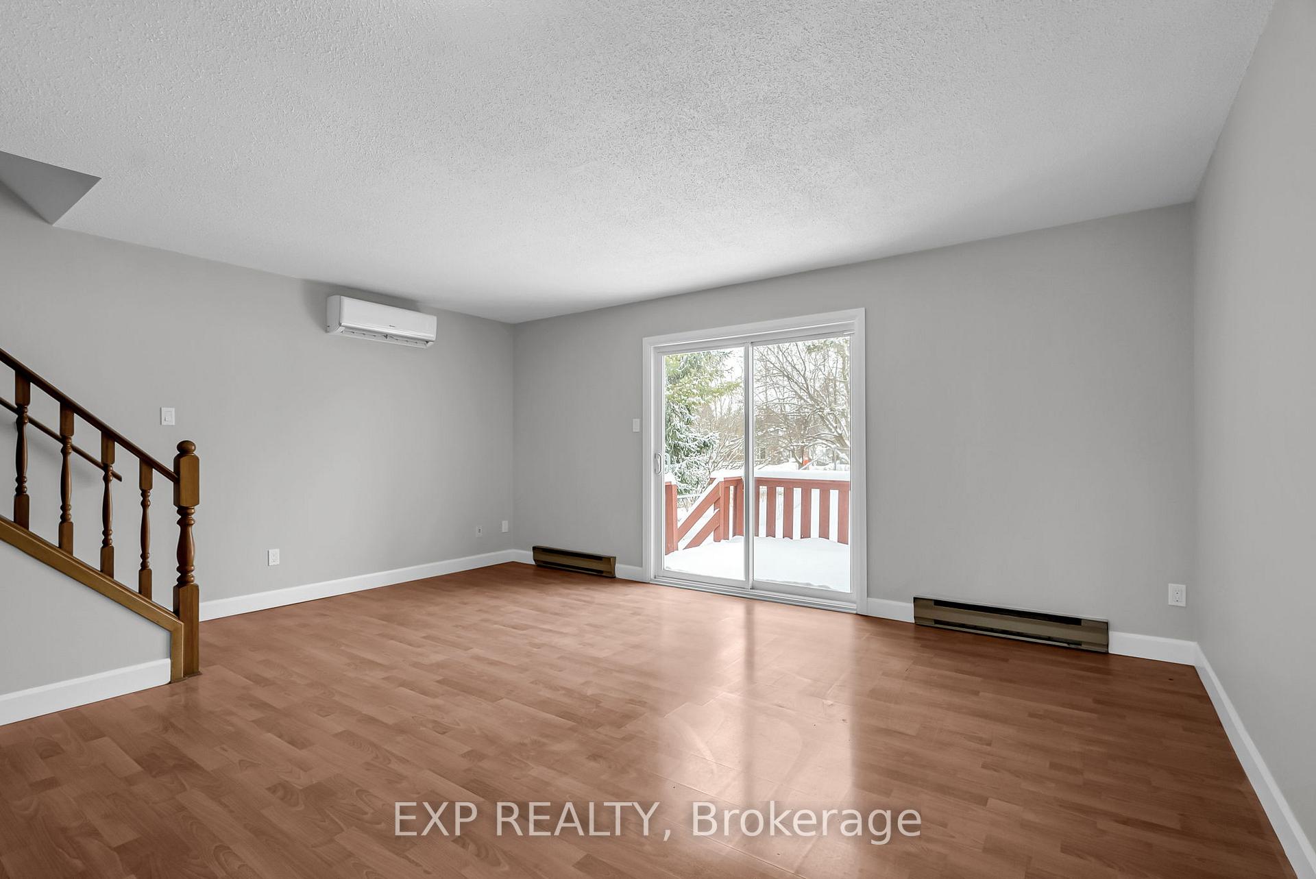 Photo 2 of 214 Meadowvale Crescent, Cornwall — HOMEH