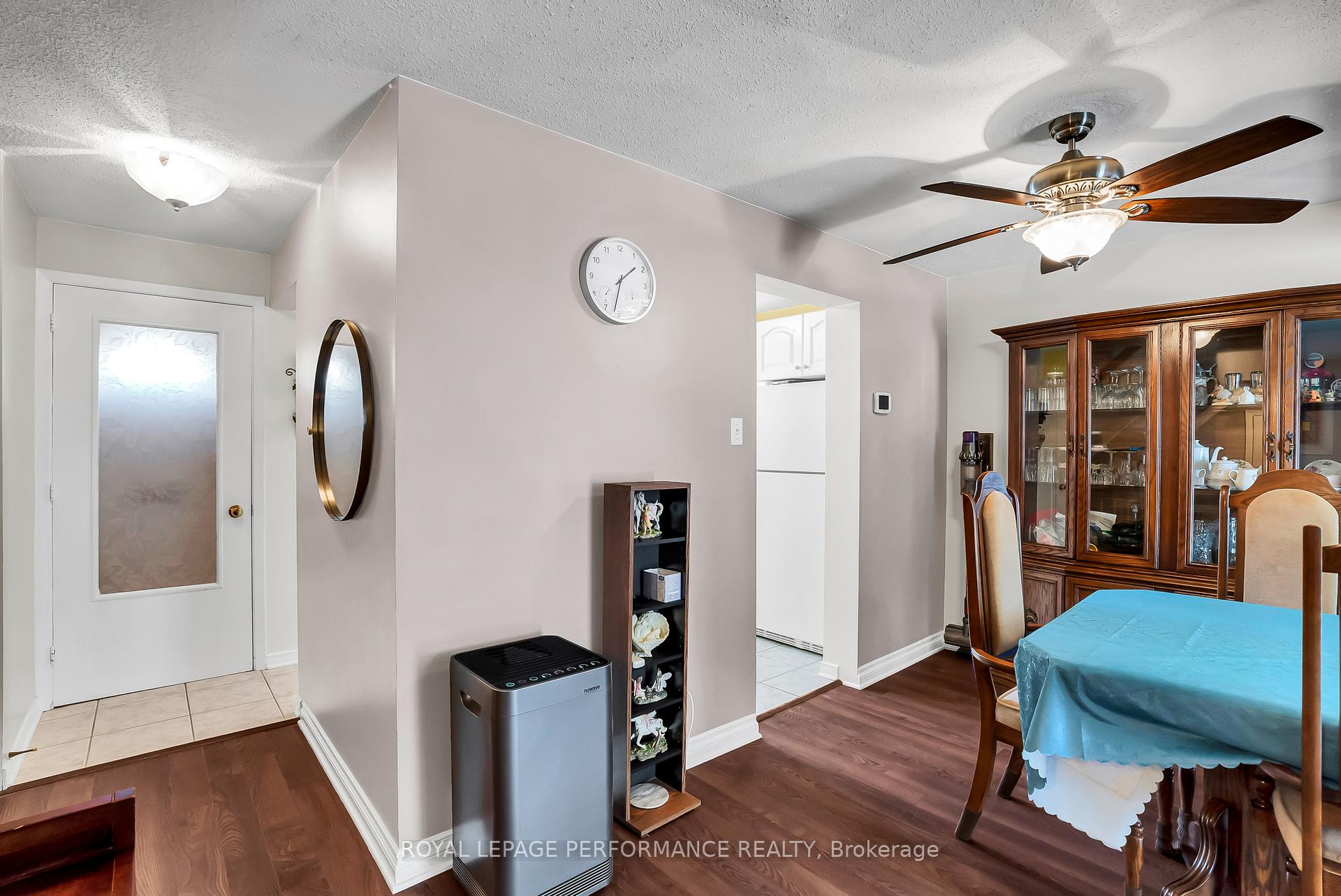 Photo 19 of 1752 Lafrance Drive, Ottawa, Queenswood Heights South — HOMEH