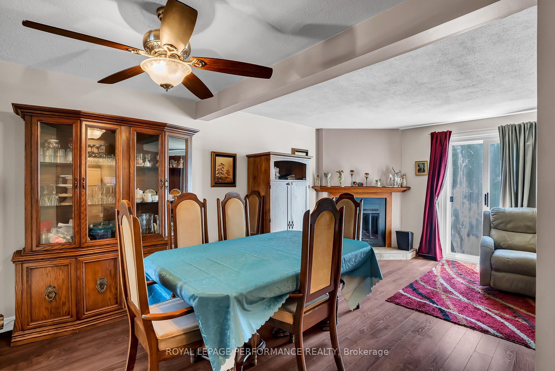 Photo 8 of 1752 Lafrance Drive, Ottawa, Queenswood Heights South — HOMEH