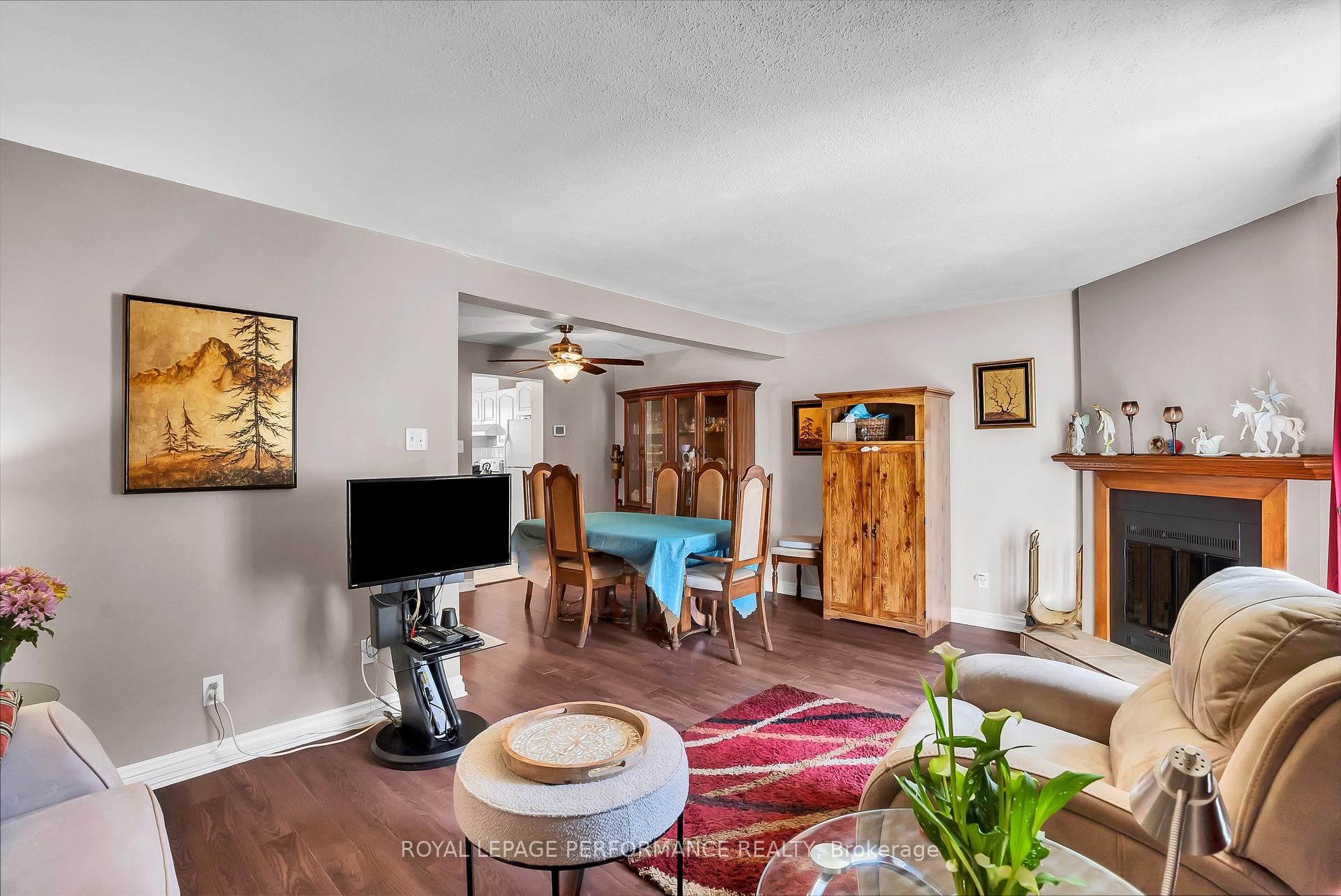 Photo 2 of 1752 Lafrance Drive, Ottawa, Queenswood Heights South — HOMEH