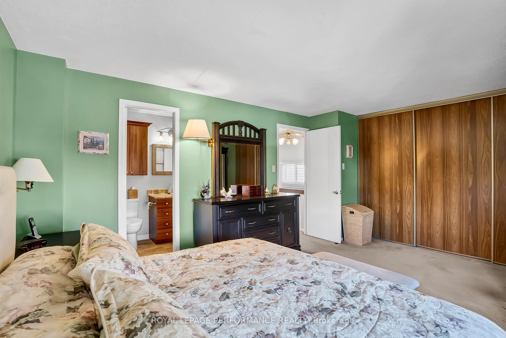 Photo 34 of 1752 Lafrance Drive, Ottawa, Queenswood Heights South — HOMEH
