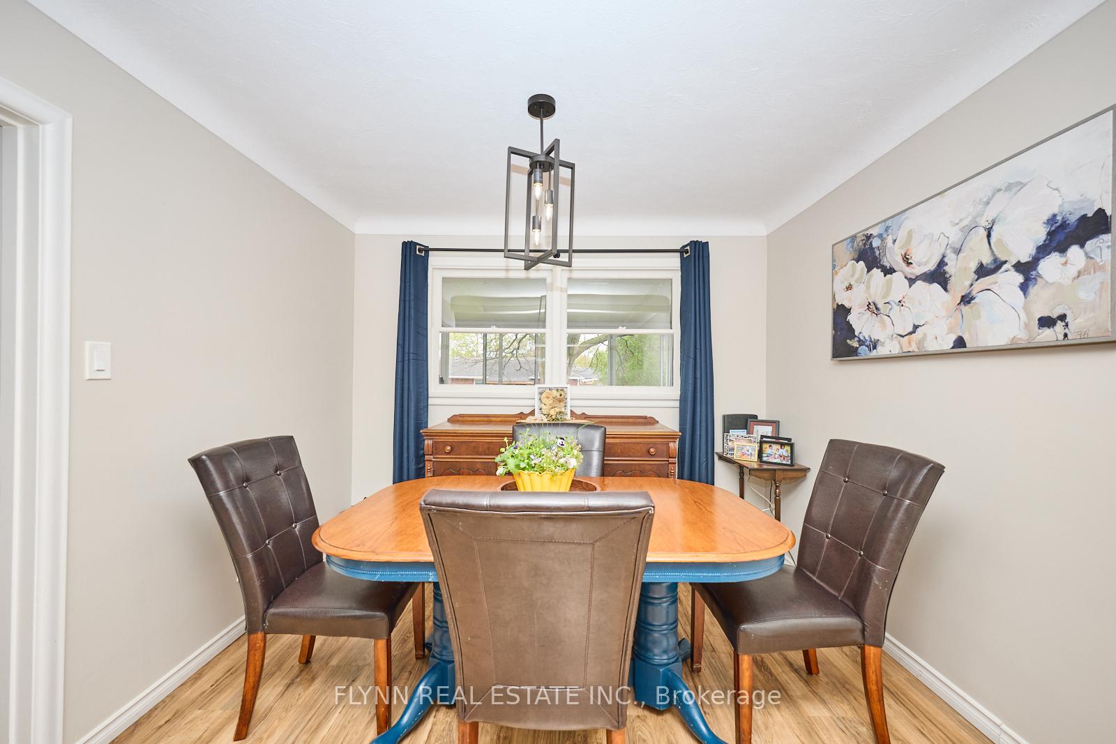 Photo 7 of 54 Longfellow Avenue, St. Catharines, Haig — HOMEH