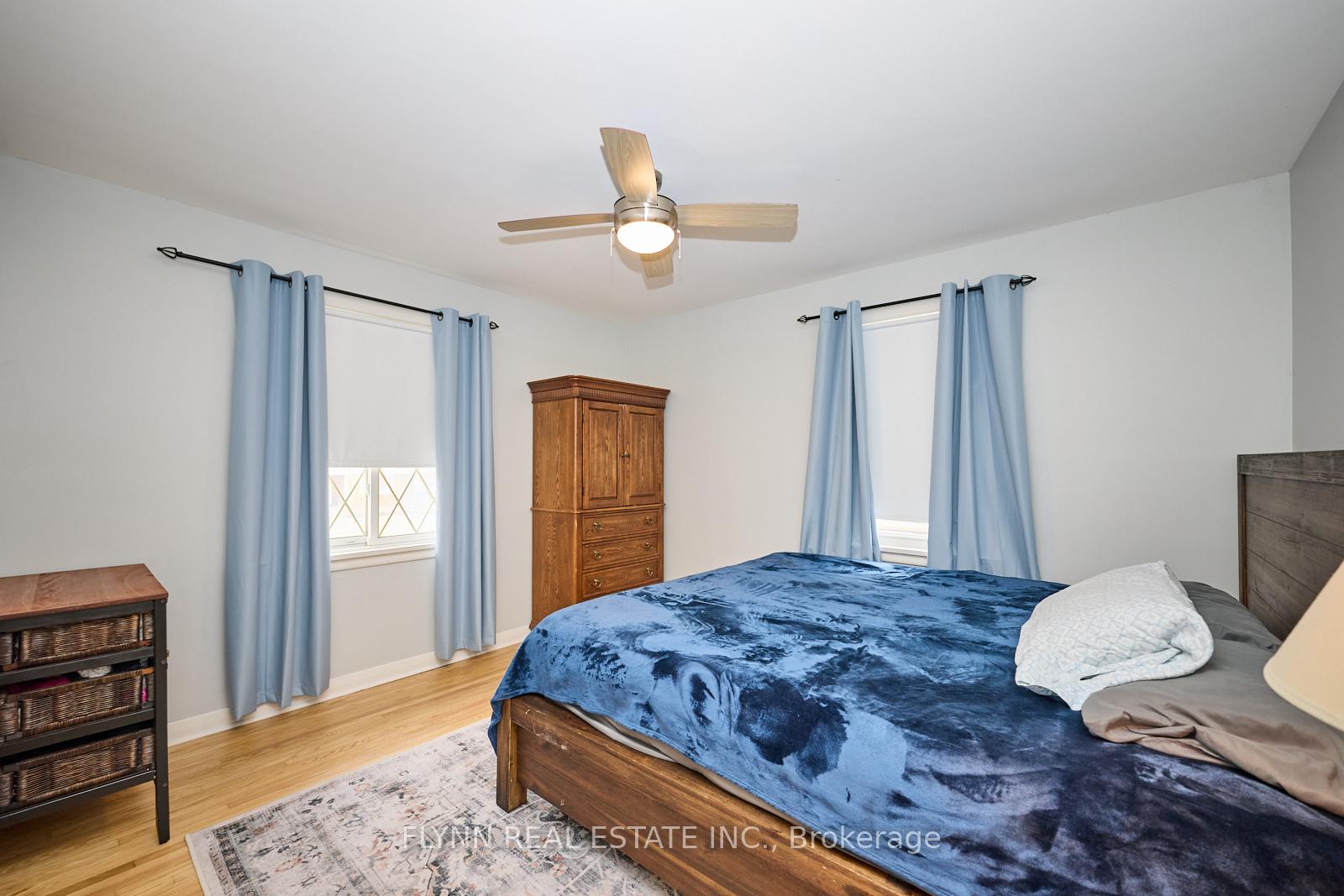 Photo 11 of 54 Longfellow Avenue, St. Catharines, Haig — HOMEH
