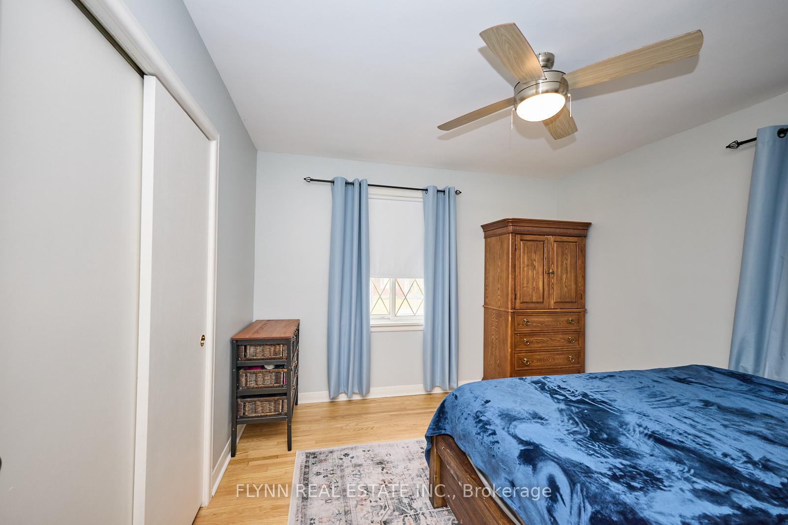 Photo 16 of 54 Longfellow Avenue, St. Catharines, Haig — HOMEH
