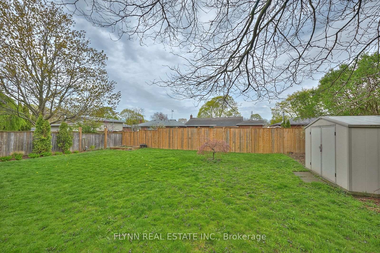 Photo 25 of 54 Longfellow Avenue, St. Catharines, Haig — HOMEH