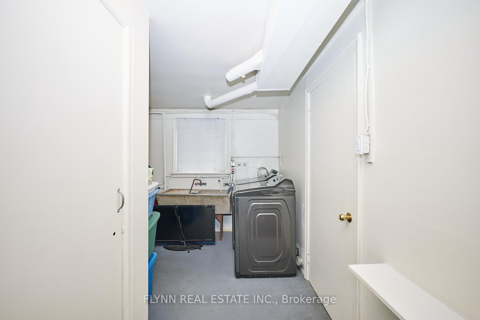Photo 24 of 54 Longfellow Avenue, St. Catharines, Haig — HOMEH