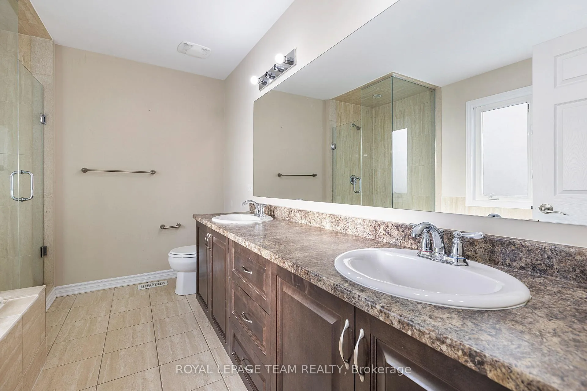 Photo 12 of 421 Meadowhawk Crescent, Ottawa, Barrhaven - Half Moon Bay — HOMEH