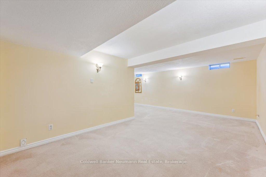 Photo 23 of Unit 26, 60 Ptarmigan Drive, Guelph, Kortright Hills — HOMEH