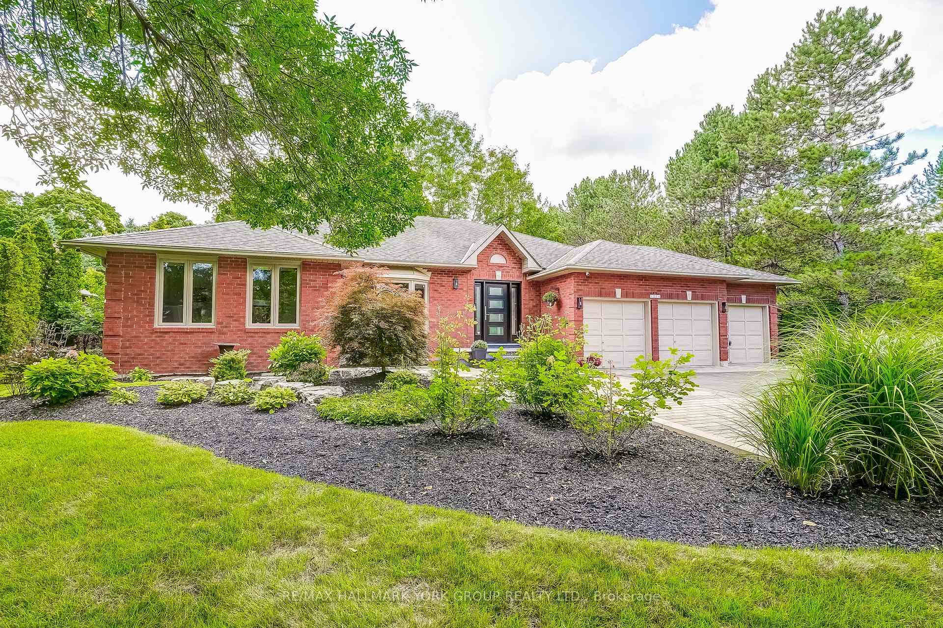 Front of 21 Treegrove Circle