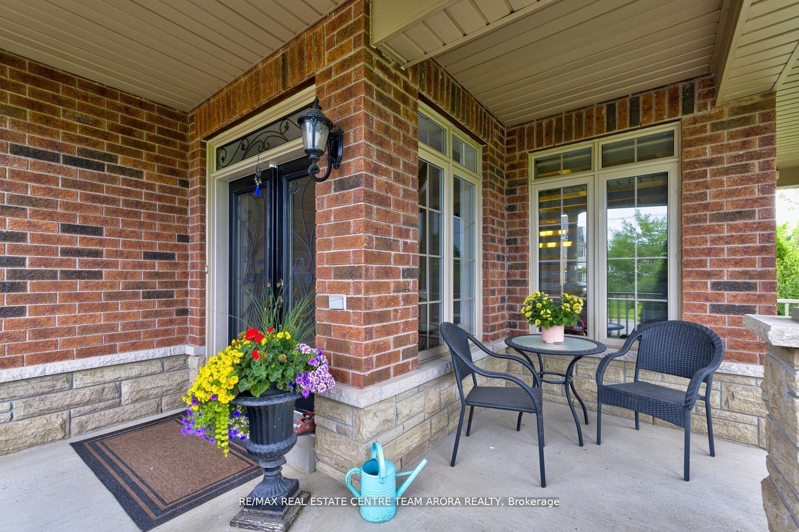 Photo 26 of 45 Maybeck Drive, Brampton, Credit Valley — HOMEH