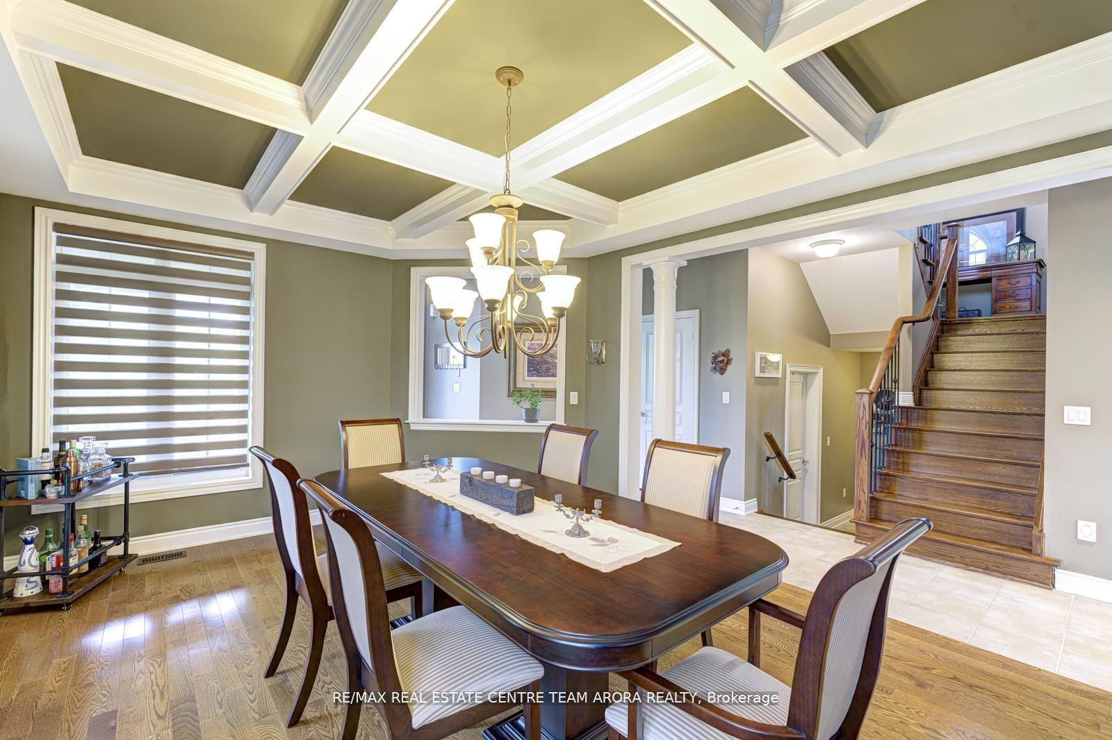 Photo 15 of 45 Maybeck Drive, Brampton, Credit Valley — HOMEH