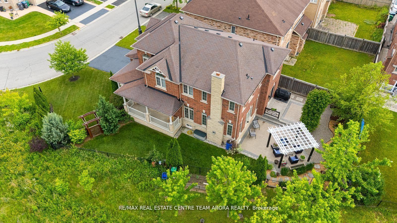 Photo 45 of 45 Maybeck Drive, Brampton, Credit Valley — HOMEH