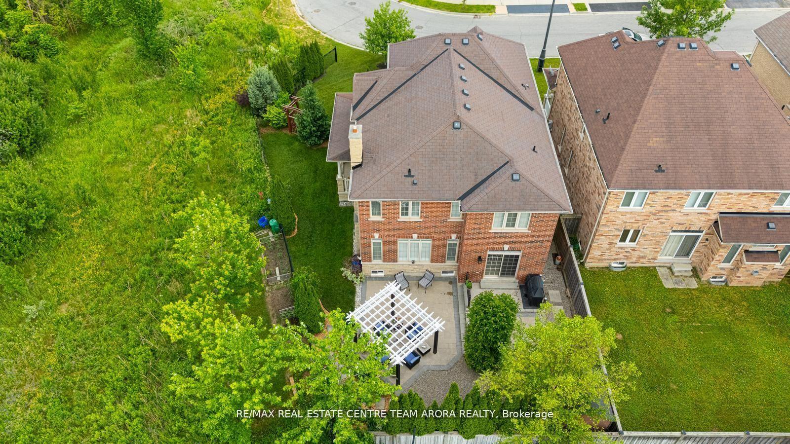 Photo 44 of 45 Maybeck Drive, Brampton, Credit Valley — HOMEH