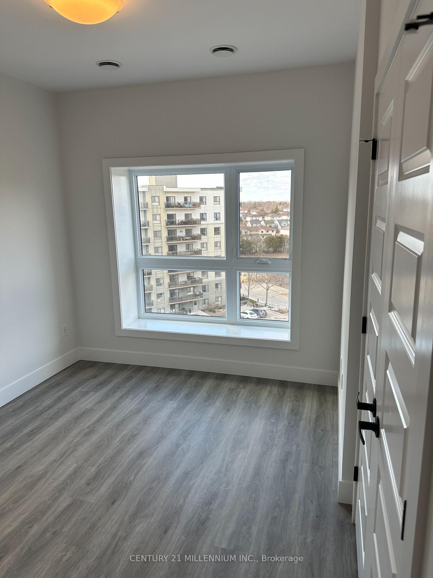 Photo 11 of Unit 512, 1000 Lackner Boulevard, Kitchener, Grand River North — HOMEH
