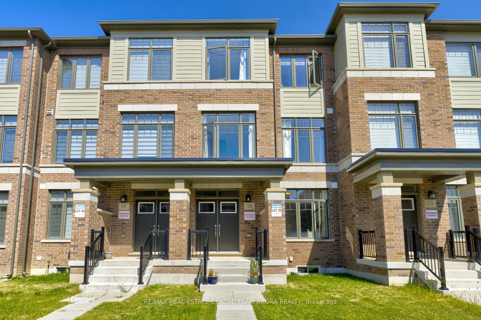 Photo 1 of 15 Petch Avenue, Caledon, Rural Caledon — HOMEH