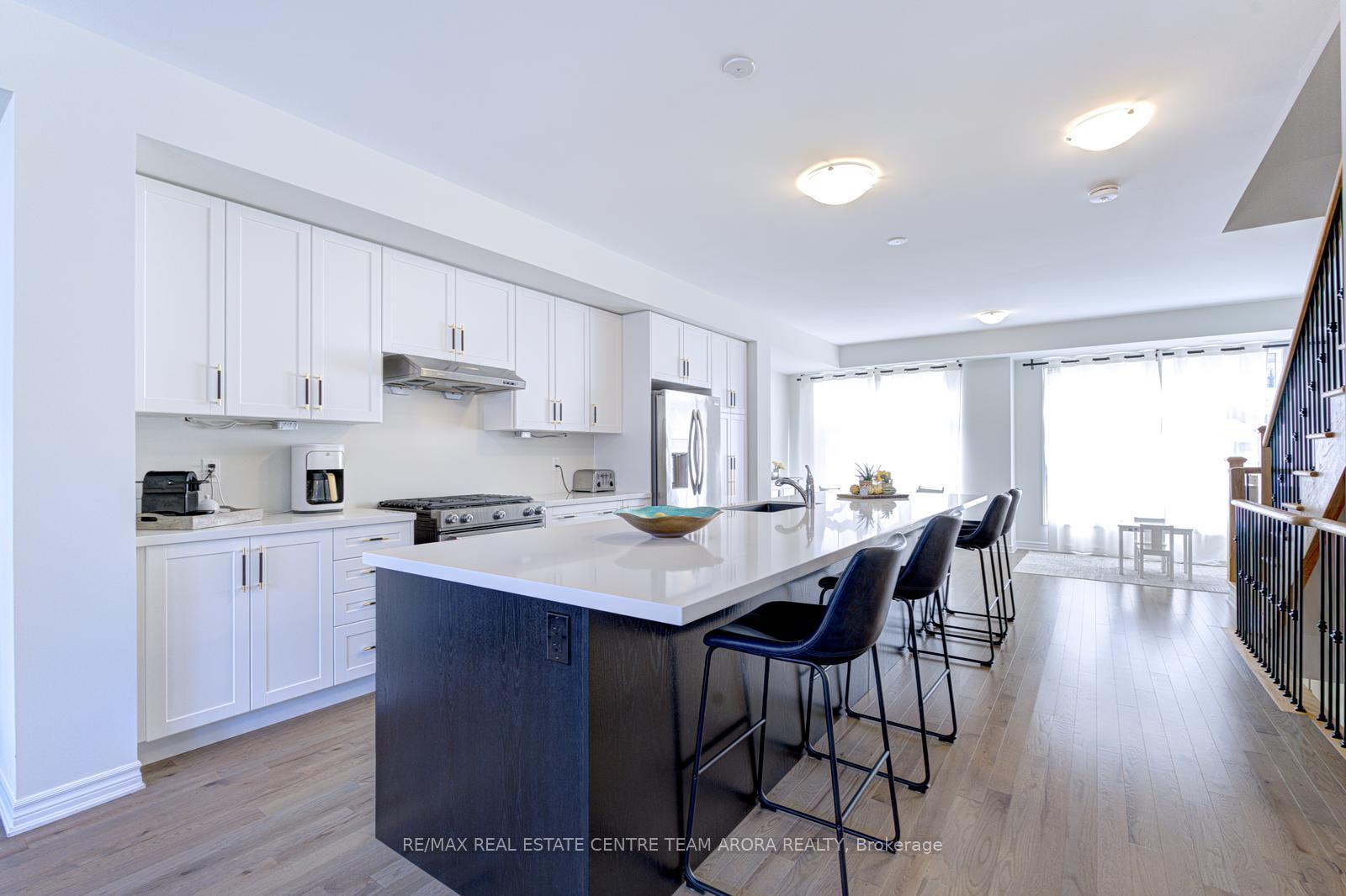 Photo 9 of 15 Petch Avenue, Caledon, Rural Caledon — HOMEH
