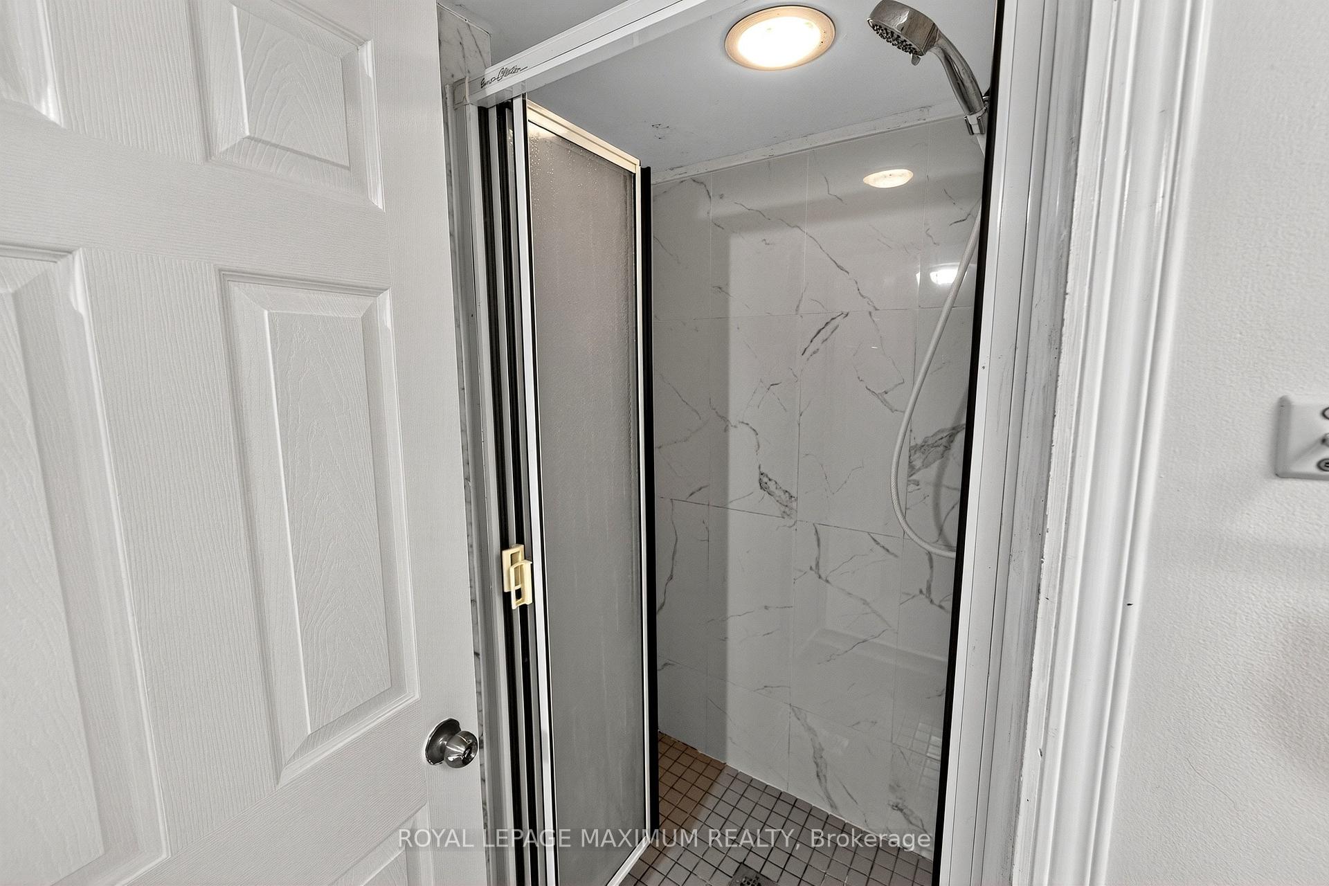 Photo 13 of Unit Basement, 153 Highland Park Boulevard, Markham, Grandview — HOMEH