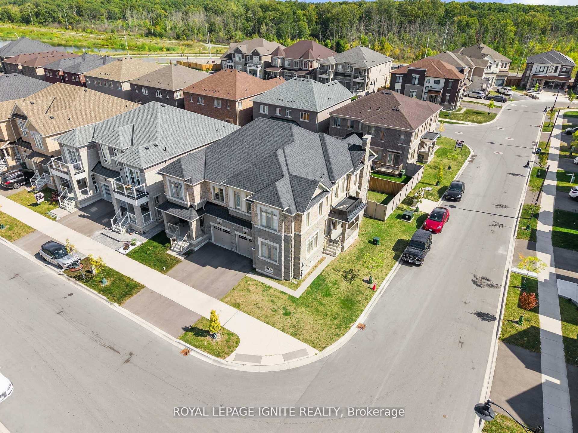 Photo 1 of 4 Great Falls Boulevard, Hamilton, Waterdown — HOMEH