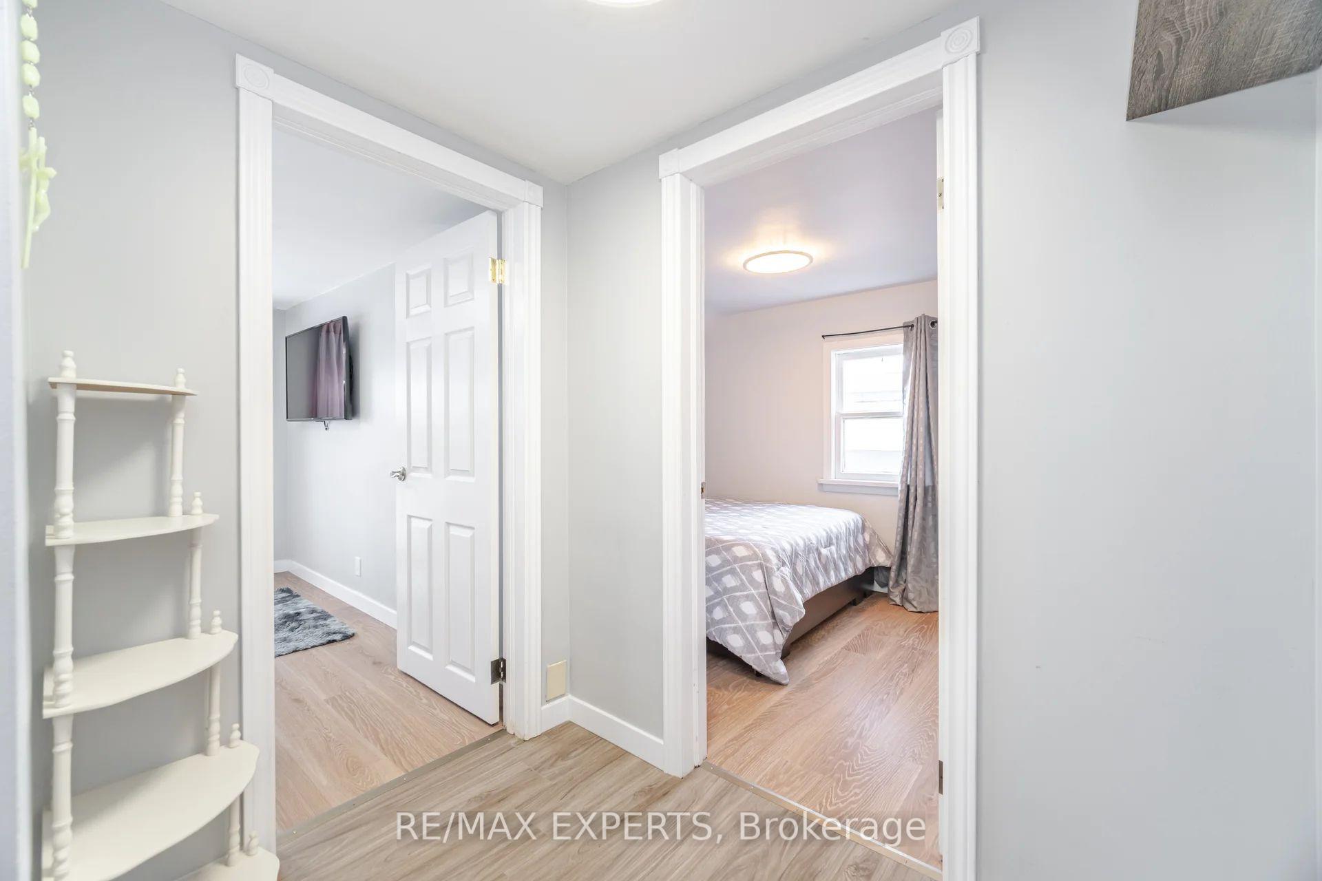 Photo 22 of 96 Sixth Avenue, Kitchener — HOMEH