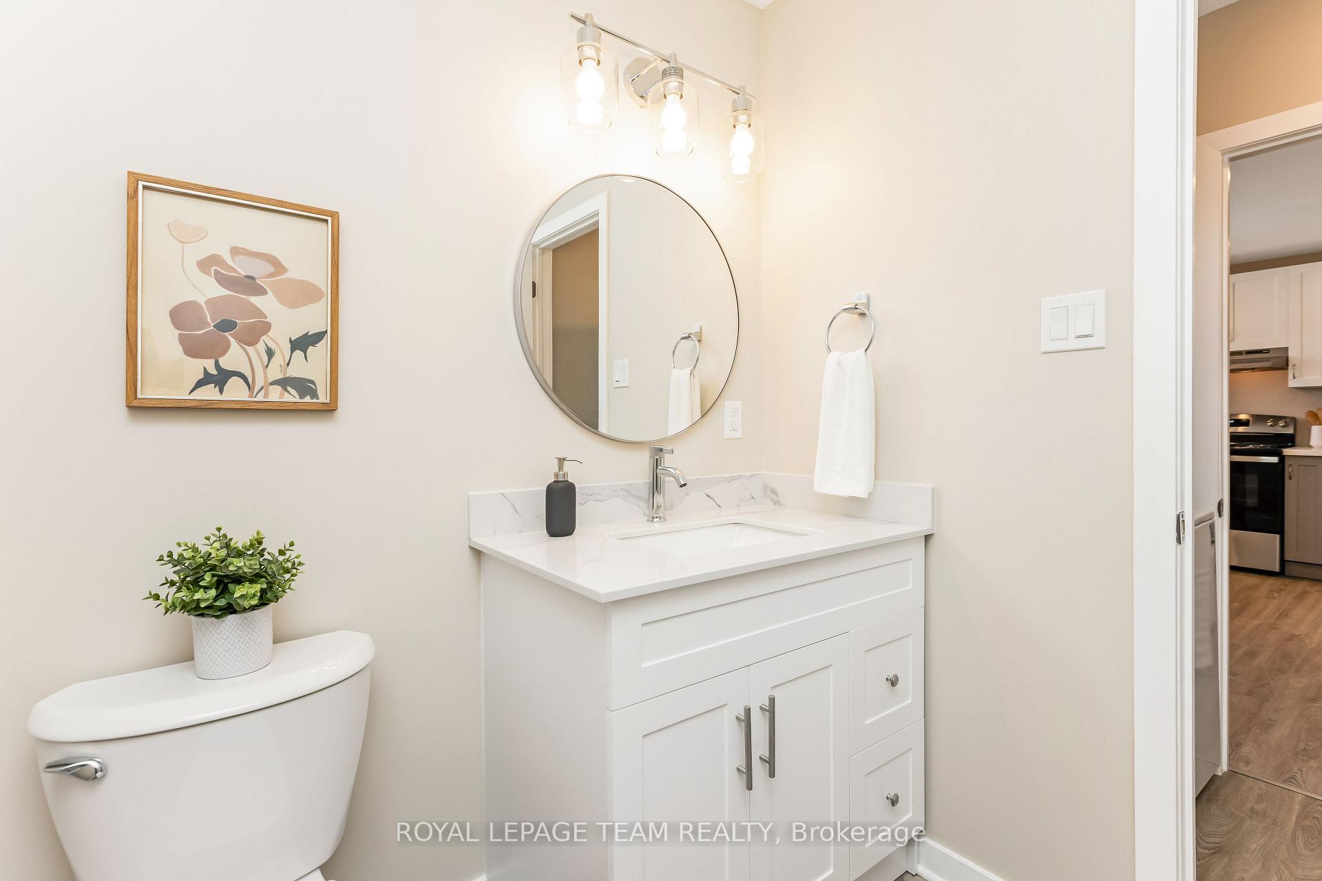 Photo 5 of 6 Hillview Road, Ottawa, Lakeview Park — HOMEH