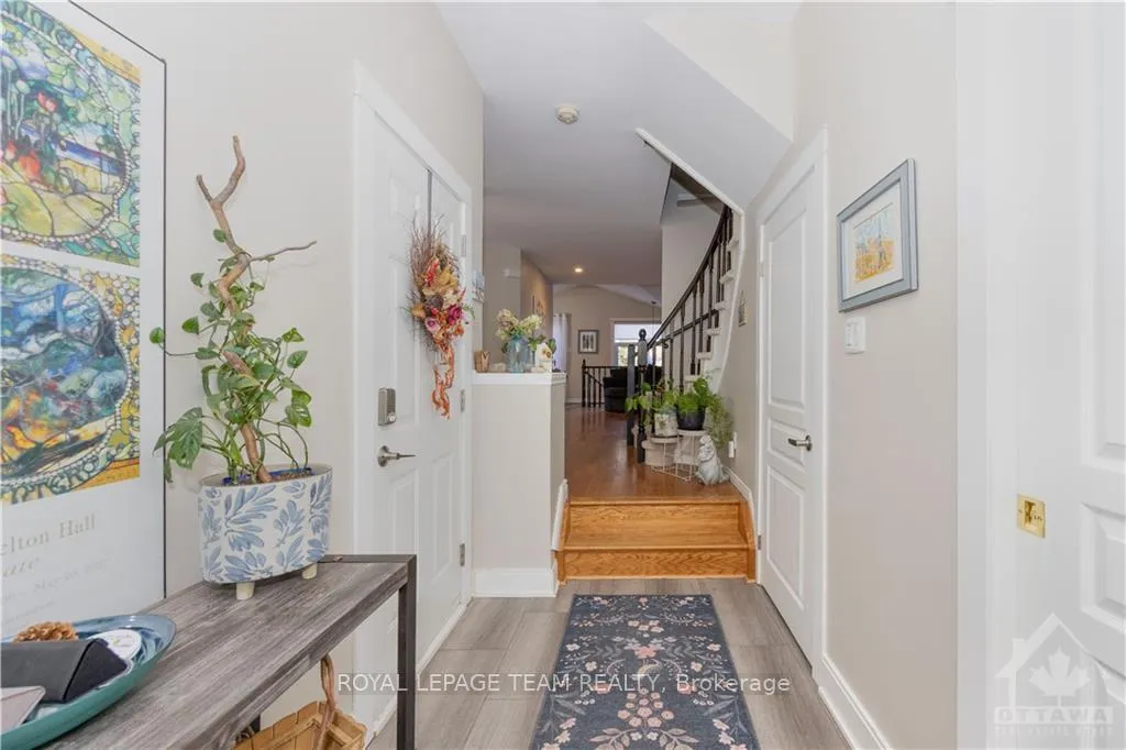 Photo 6 of 4352 Wildmint Square, Ottawa, Riverside South/Gloucester Glen — HOMEH