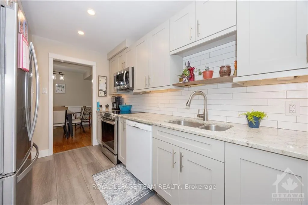 Photo 15 of 4352 Wildmint Square, Ottawa, Riverside South/Gloucester Glen — HOMEH
