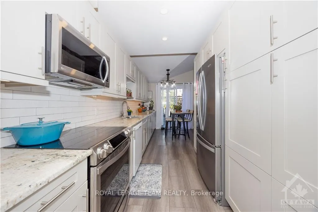 Photo 16 of 4352 Wildmint Square, Ottawa, Riverside South/Gloucester Glen — HOMEH