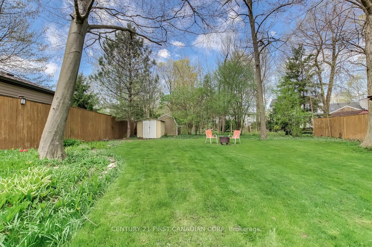 Photo 24 of 191 Estella Road, London, South O — HOMEH
