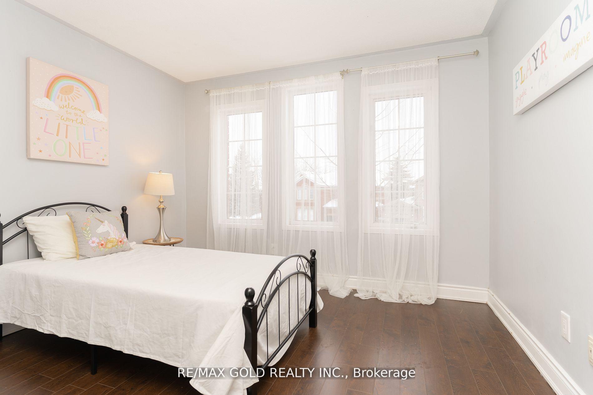 Photo 7 of 3 Great Plains Street, Brampton, Sandringham-Wellington — HOMEH