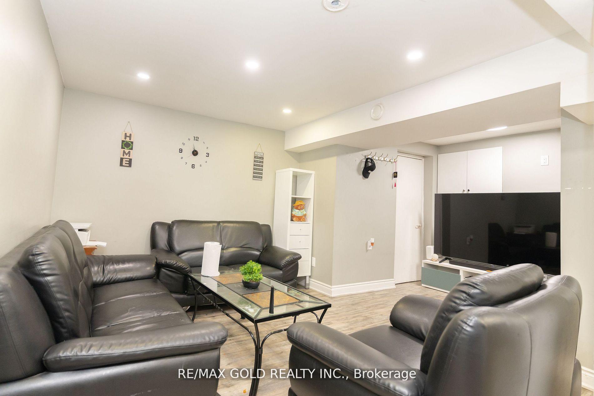 Photo 9 of 3 Great Plains Street, Brampton, Sandringham-Wellington — HOMEH