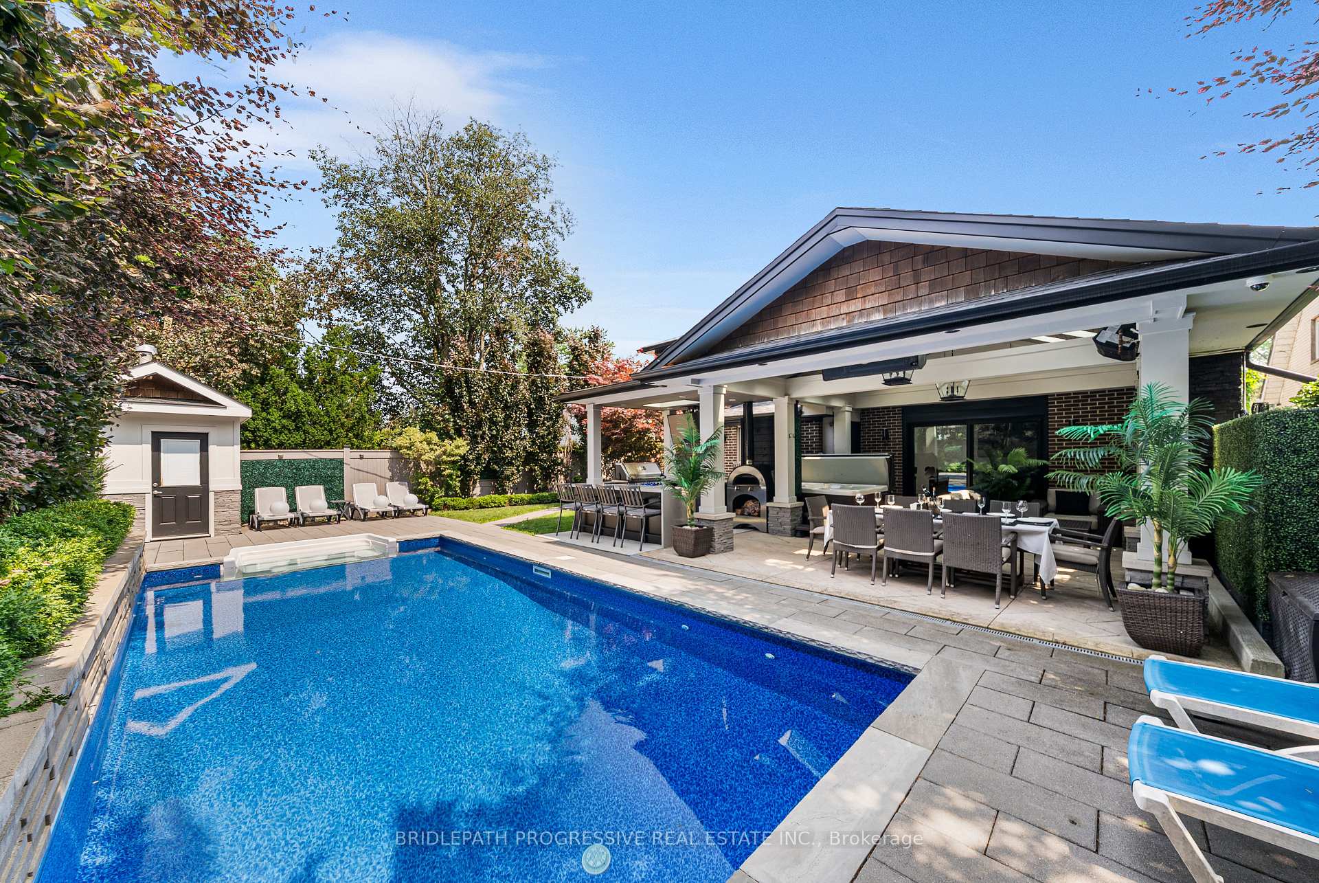 Photo 4 of 72 Royal Orchard Boulevard, Markham, Royal Orchard — HOMEH