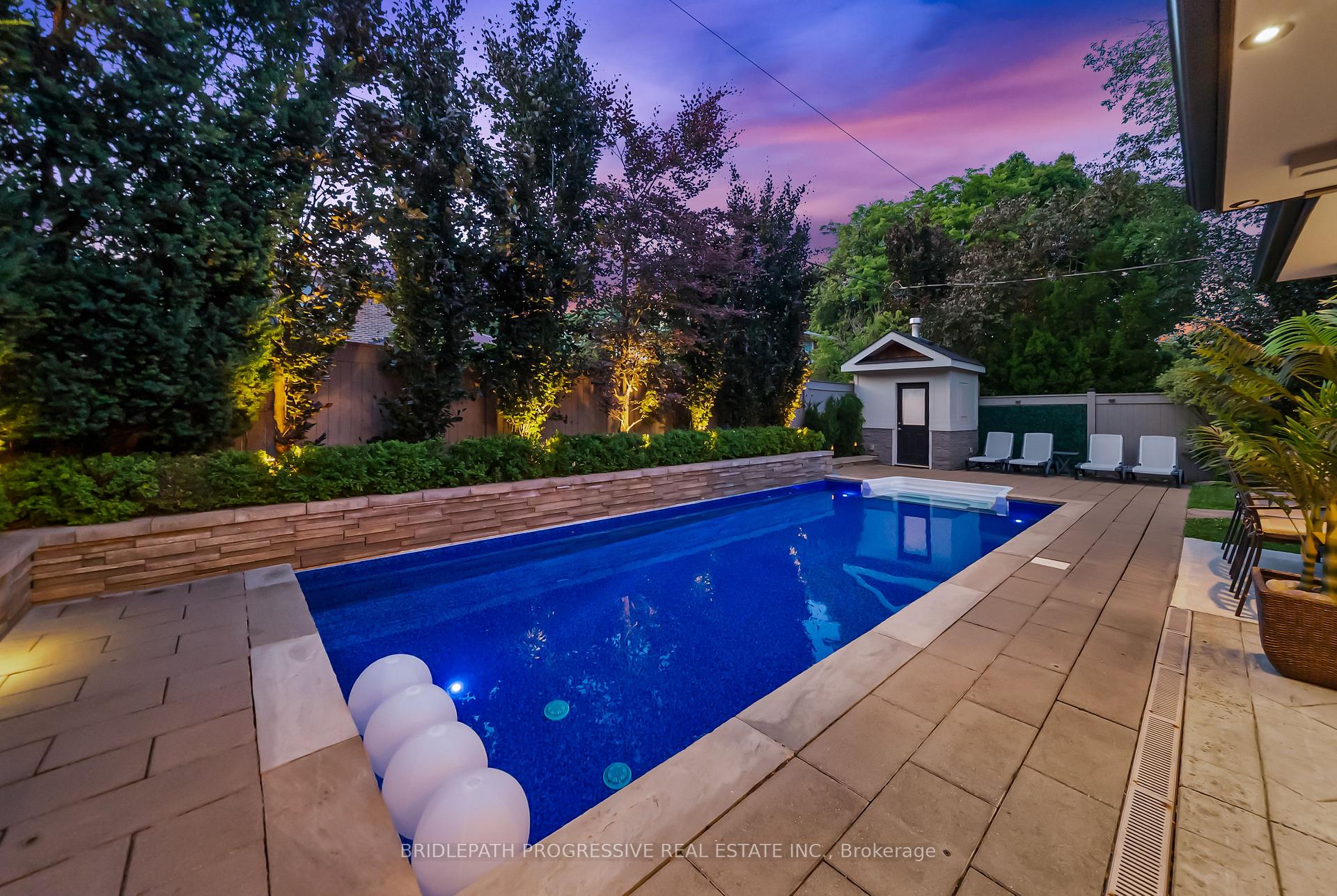 Photo 23 of 72 Royal Orchard Boulevard, Markham, Royal Orchard — HOMEH