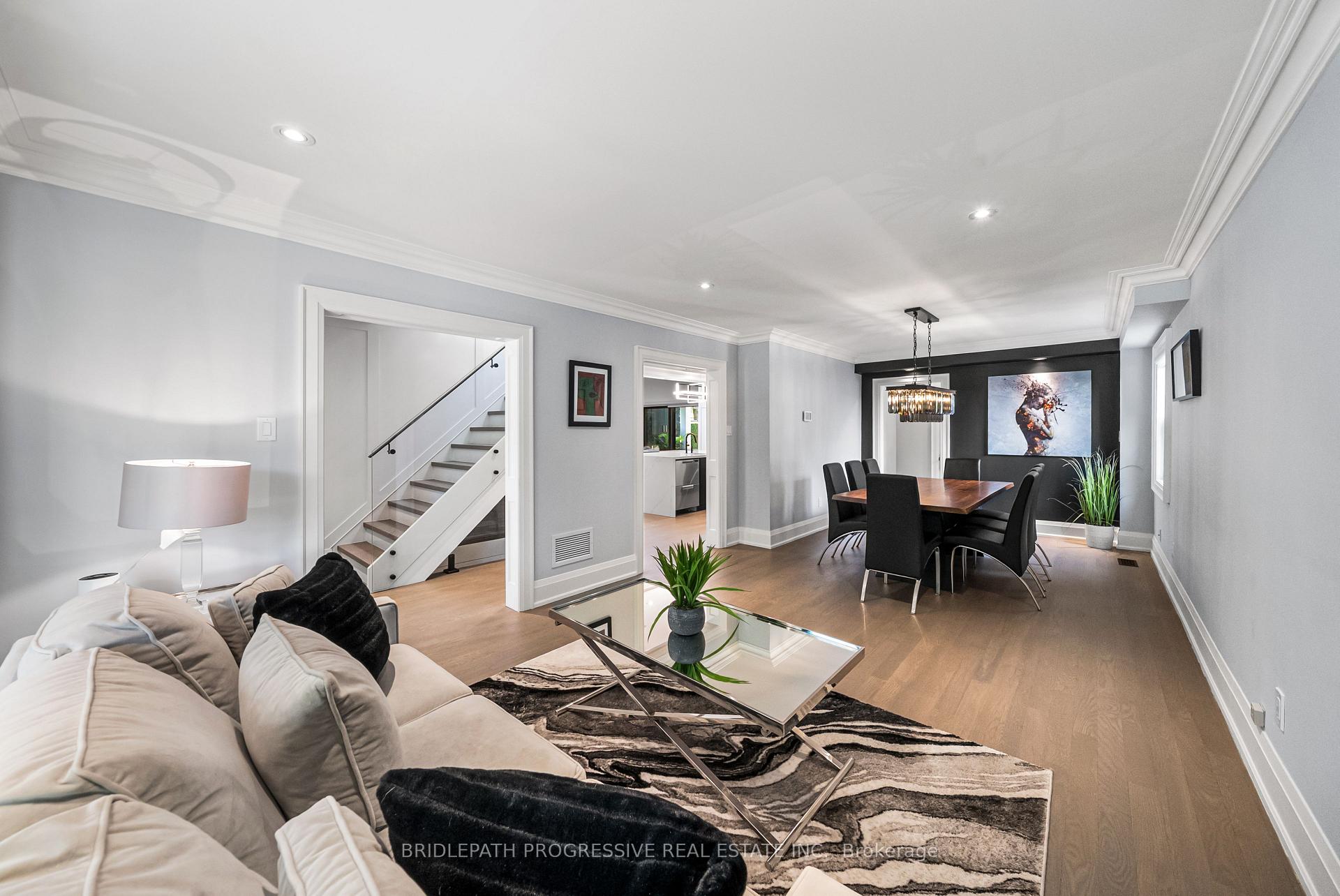 Photo 11 of 72 Royal Orchard Boulevard, Markham, Royal Orchard — HOMEH