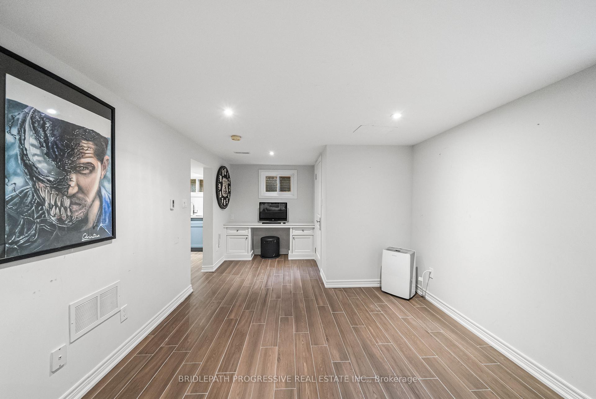 Photo 29 of 72 Royal Orchard Boulevard, Markham, Royal Orchard — HOMEH
