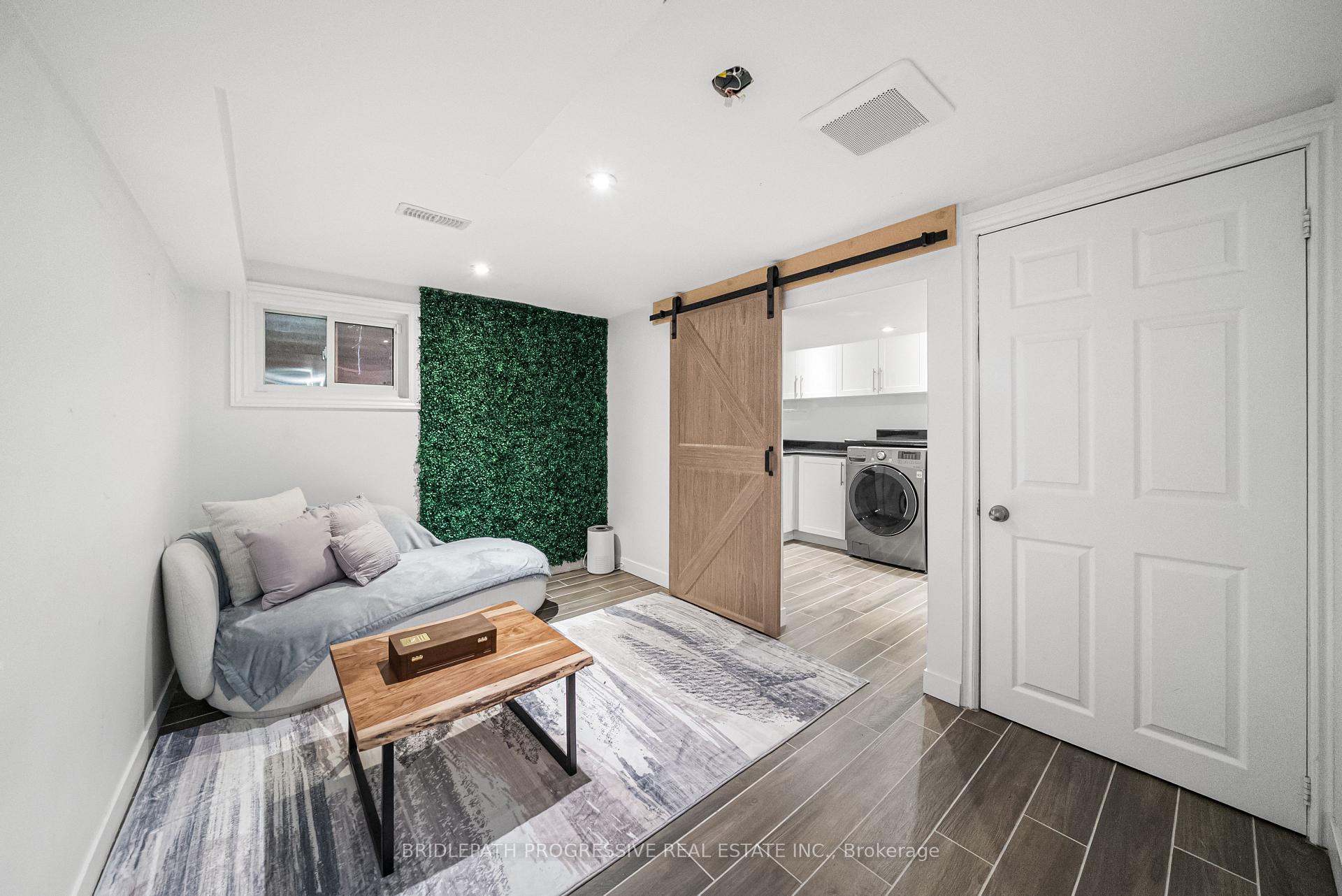 Photo 27 of 72 Royal Orchard Boulevard, Markham, Royal Orchard — HOMEH